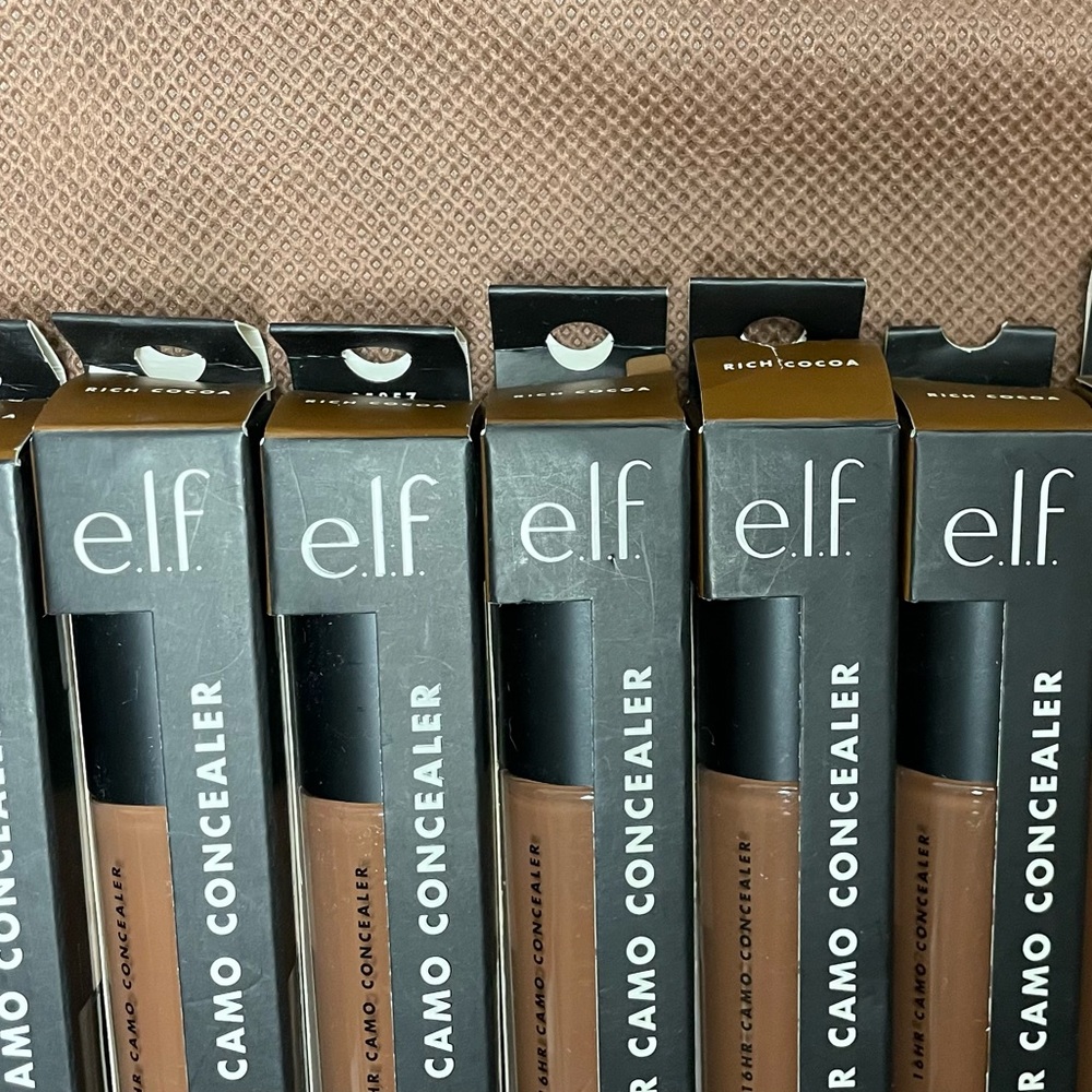 e.l.f 7 Rich Cocoa concealer 16HR CAMO CONCEALER